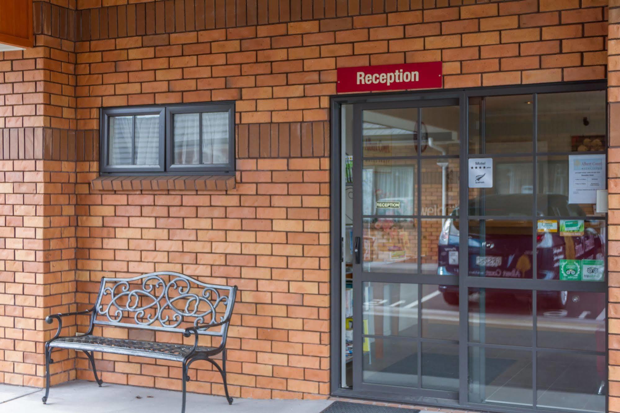 Albert Court Motor Lodge Гамільтон Екстер'єр фото